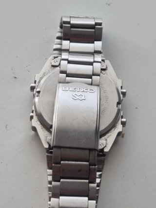 Reloj Seiko Sports 100 LCD Vintage