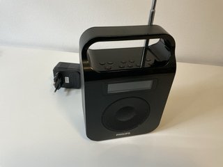 Radio Digital Portátil Philips AE5250