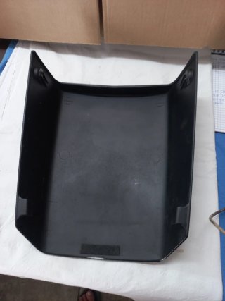 Tapa colin asiento trasero yamaha fzr 600 89-94