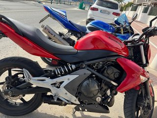 Kawasaki ER6-N Roja limitada A2