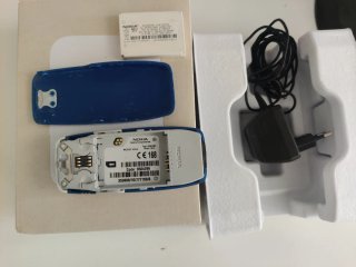 Nokia 3310 azul libre con cargador