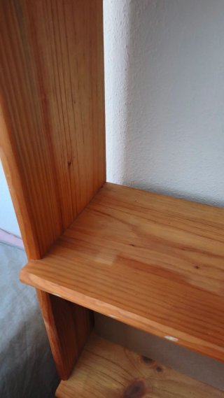 Estantería de madera de pino (vendo 2)