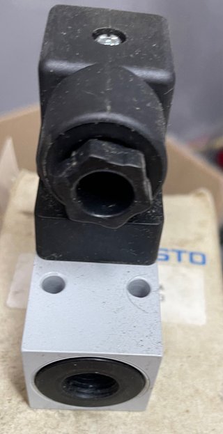 Válvula Festo PEV-1/4-B-SA