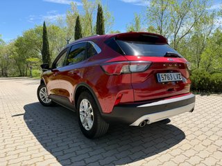 Ford Kuga Titanium 2.5 Duratec PHEV 165kW Auto