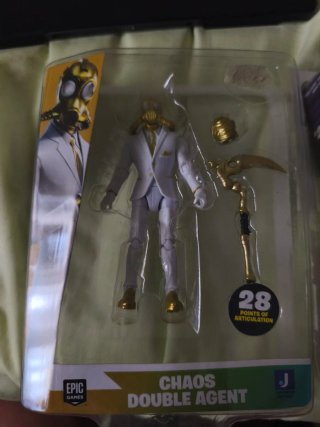 Figuras Fortnite Chaos Double Agent y Fusion