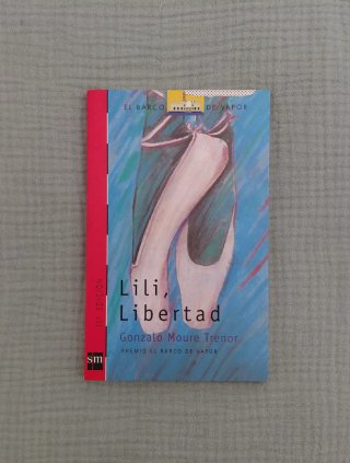Lote 8 libros JUVENILES