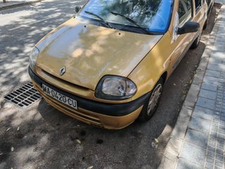 Renault Clio 2000