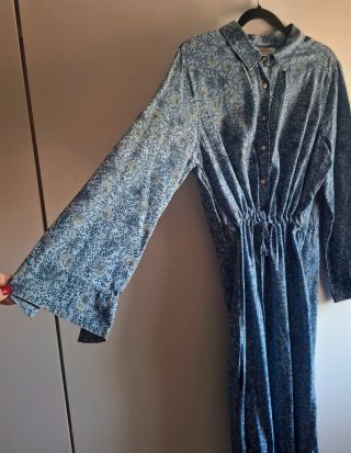 Mono Cortefiel flores azules talla XL