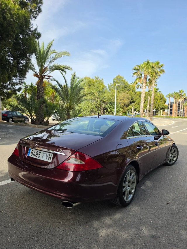 MERCEDES CLS 320CDI IMPECABLE