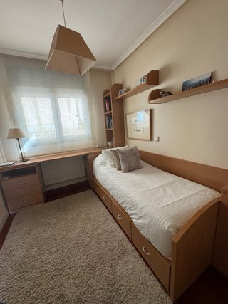 Muebles dormitorio juvenil madera + colchon