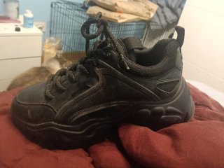Zapatillas negras deportivas