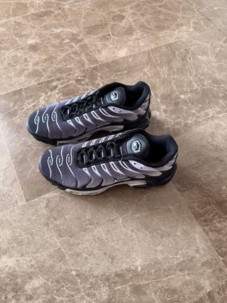 Bambas Nike Air Max Plus Black Silver White