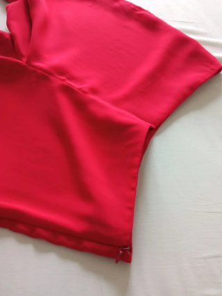 Pantalón y chaleco cruzado rojo