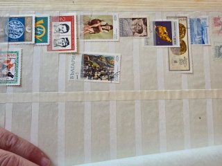 Gran colección de sellos mundo 32 paginas