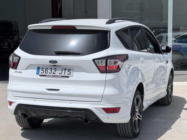 Ford Kuga Ford Kuga 2.0 TDCi 180 4x4 A-S-S Titanium Powers.