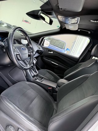 Ford Kuga Ford Kuga 2.0 TDCi 180 4x4 A-S-S Titanium Powers.