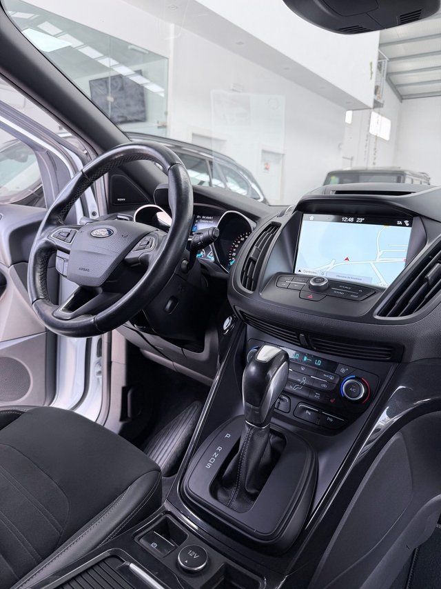 Ford Kuga Ford Kuga 2.0 TDCi 180 4x4 A-S-S Titanium Powers.