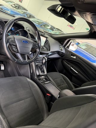 Ford Kuga Ford Kuga 2.0 TDCi 180 4x4 A-S-S Titanium Powers.