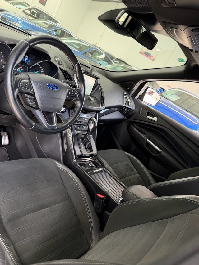 Ford Kuga Ford Kuga 2.0 TDCi 180 4x4 A-S-S Titanium Powers.