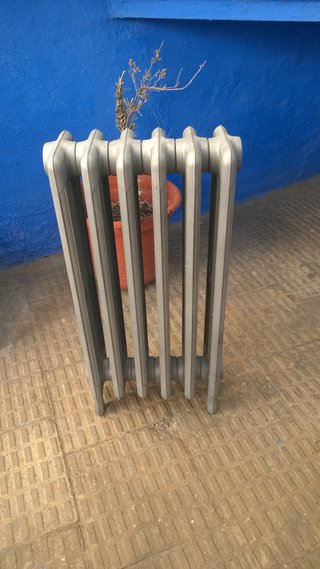 VENTA Y RESTAURACION RADIADORES HIERRO FUNDIDO