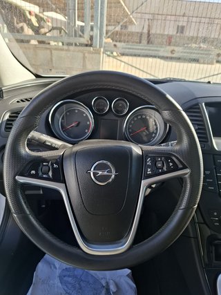 Opel Insignia 2009