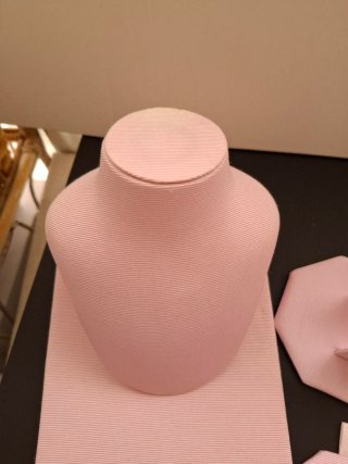 Expositores variados de Joyería Rosa