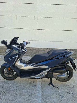 Honda Forza 300 Azul/Plata