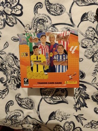 17 Sobres Panini Adrenalyn LaLiga 2025-26