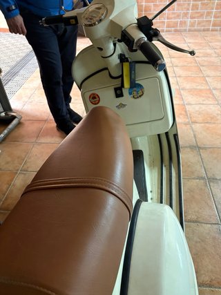 LML Star Scooter Marrón y Blanco 125cc