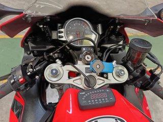 Honda CBR Fireblade Roja y Negra