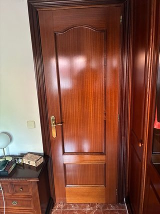 Puerta de madera de Xapelly