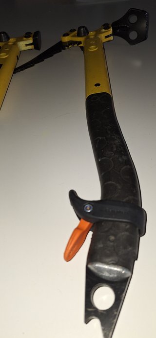 Coppia di piccozze Charlet Moser Pulsar