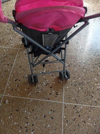 Silla de paseo rosa y gris