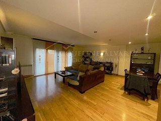 Casa adosada en venta en Parla Este en Parla