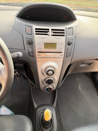 Toyota Yaris 2009