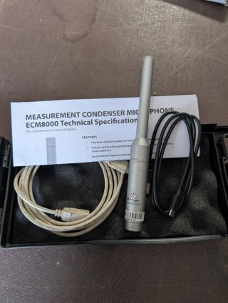 Focusrite Scarlett 2i2 Tarjeta Sonido