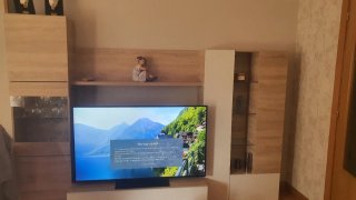 Mueble de salón modular beige y blanco
