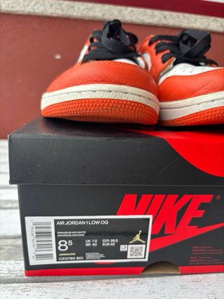 Jordan 1 Low Starfish Naranja Blanco