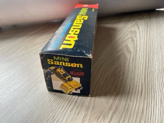 Mini Sansón Remolque Bull Dozer Ricó. Caja orig.