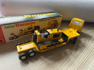 Mini Sansón Remolque Bull Dozer Ricó. Caja orig.