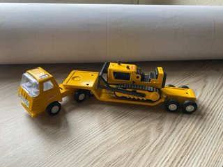 Mini Sansón Remolque Bull Dozer Ricó. Caja orig.