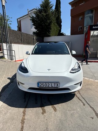 Tesla Model Y 2021
