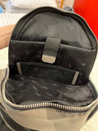 Mochila Zara Gris