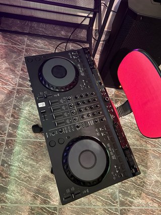 Controlador DJ AlphaTheta GRV 6