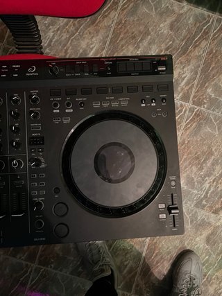 Controlador DJ AlphaTheta GRV 6