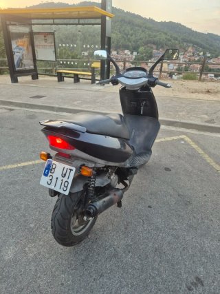 Aprilia Leonardo 125 Scooter
