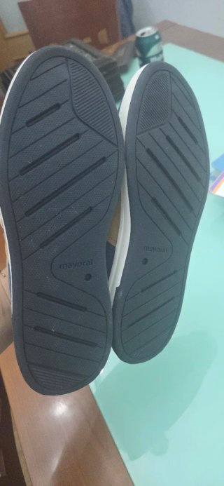 Zapatillas Mayoral niño/niño nuevas