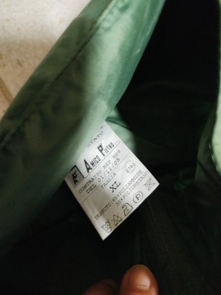 Set giacca e pantaloni impermeabili verdi