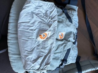 Mochila Ergobaby Porteo y polar de regalo