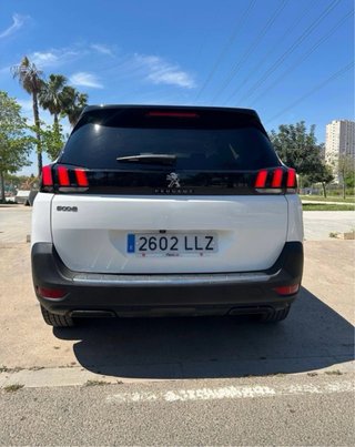 Peugeot 5008 2020